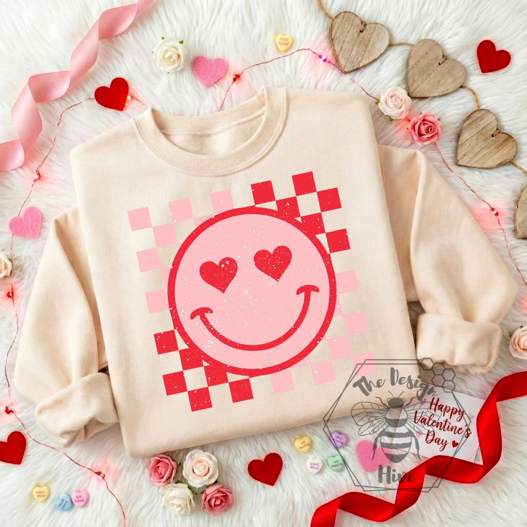 Love Struck Smiley - Tee